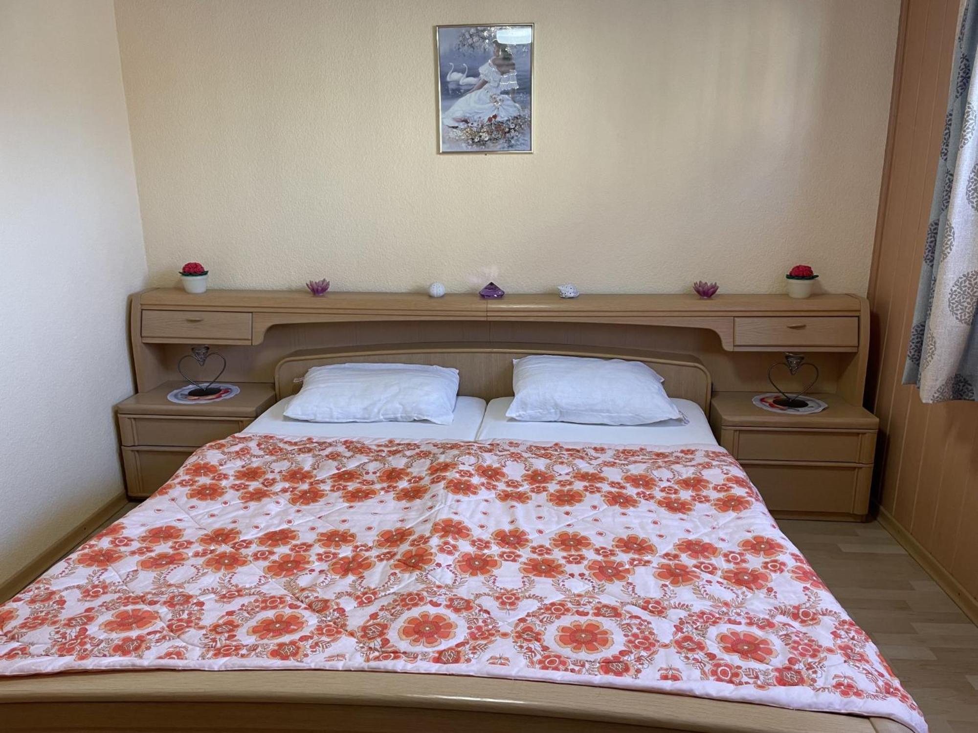 Apartment Old Huesung - Muz324 By Interhome Миров Екстериор снимка